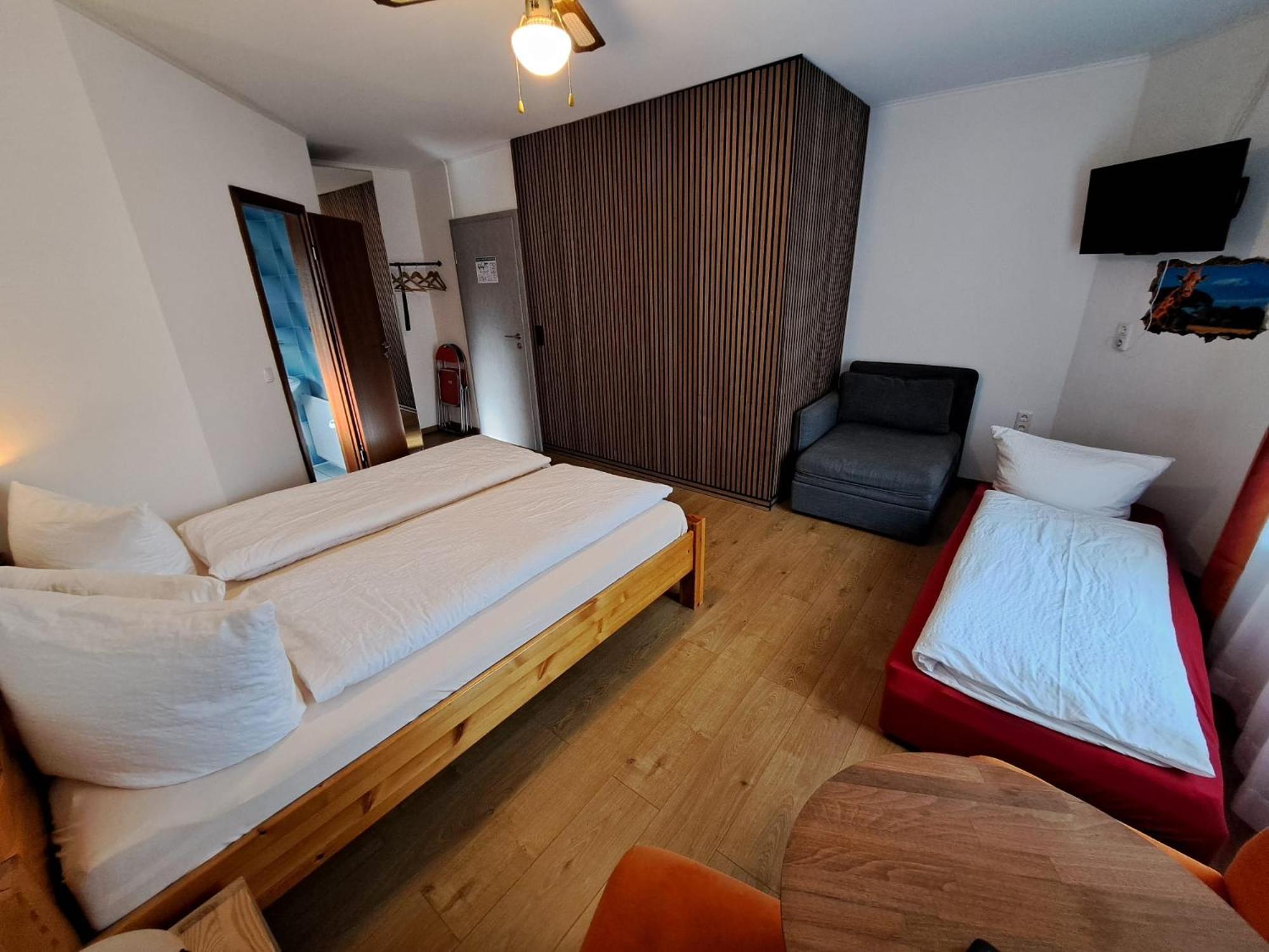 W.I.P. Welt Im Park Apartment Dresden Luaran gambar
